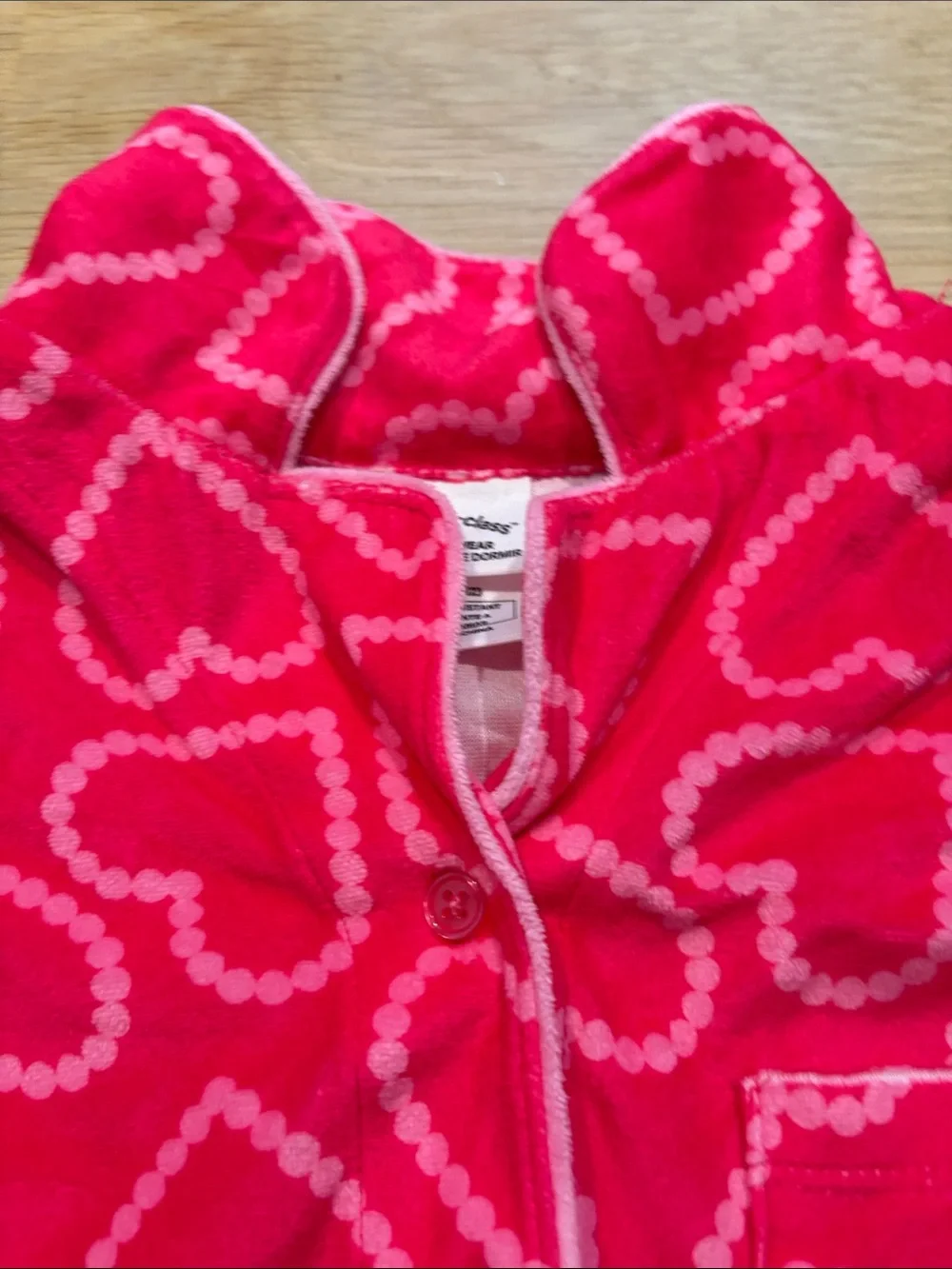 Kids long sleeve pink heart pj top with matching pj shorts